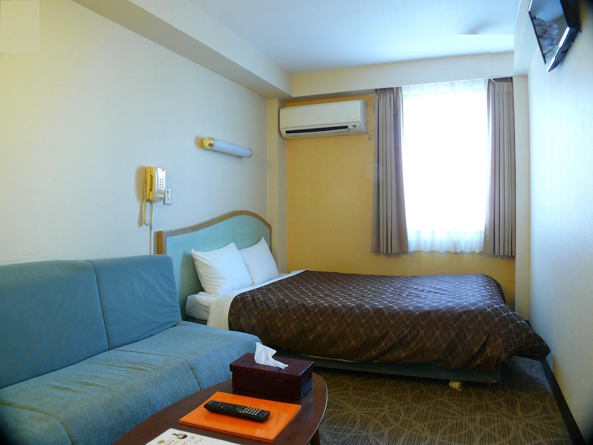 Hotel Tabist Fifty'S For Maihama Tokio Exterior foto